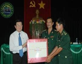 ປະທານປະເທດ ເຈືອງເຕິ໋ນຊາງ ປະຕິບັດງານຢູ່ແຂວງກອນຕຸມ.